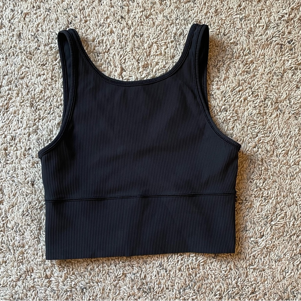 Lululemon power pivot tank